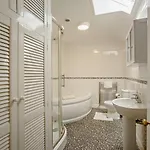 3 Bed In Oc-83328 Holiday home
