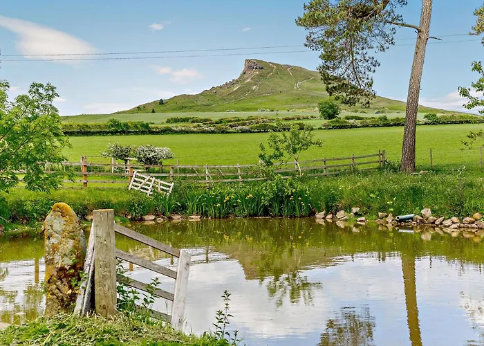 Hébergement de vacances 3 Bed In 83328