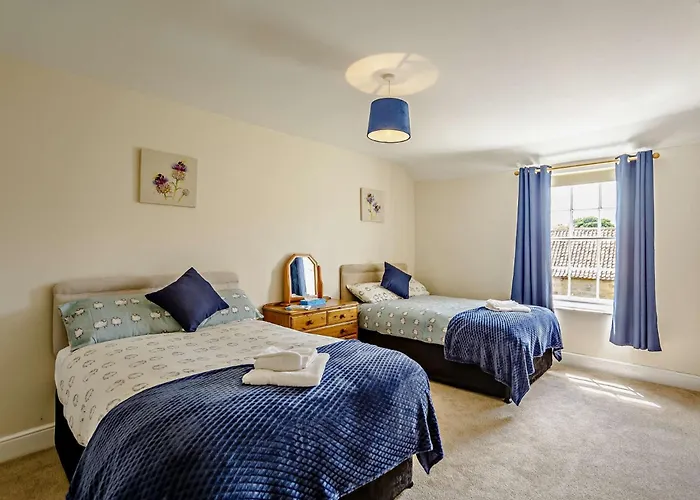 3 Bed In 83328 Hébergement de vacances *